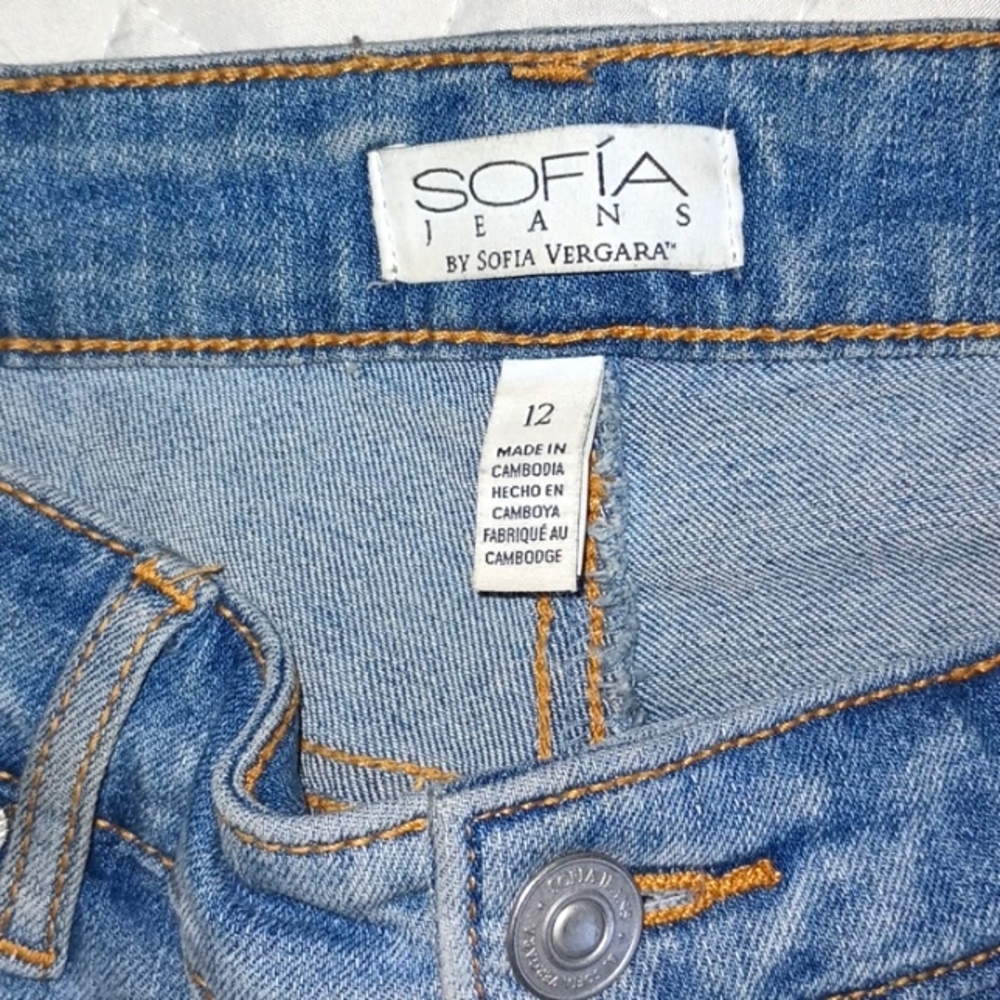Blue jeans by sofia